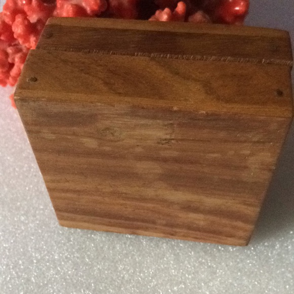 Rose wood brass jewelry box - Picture 2 of 4